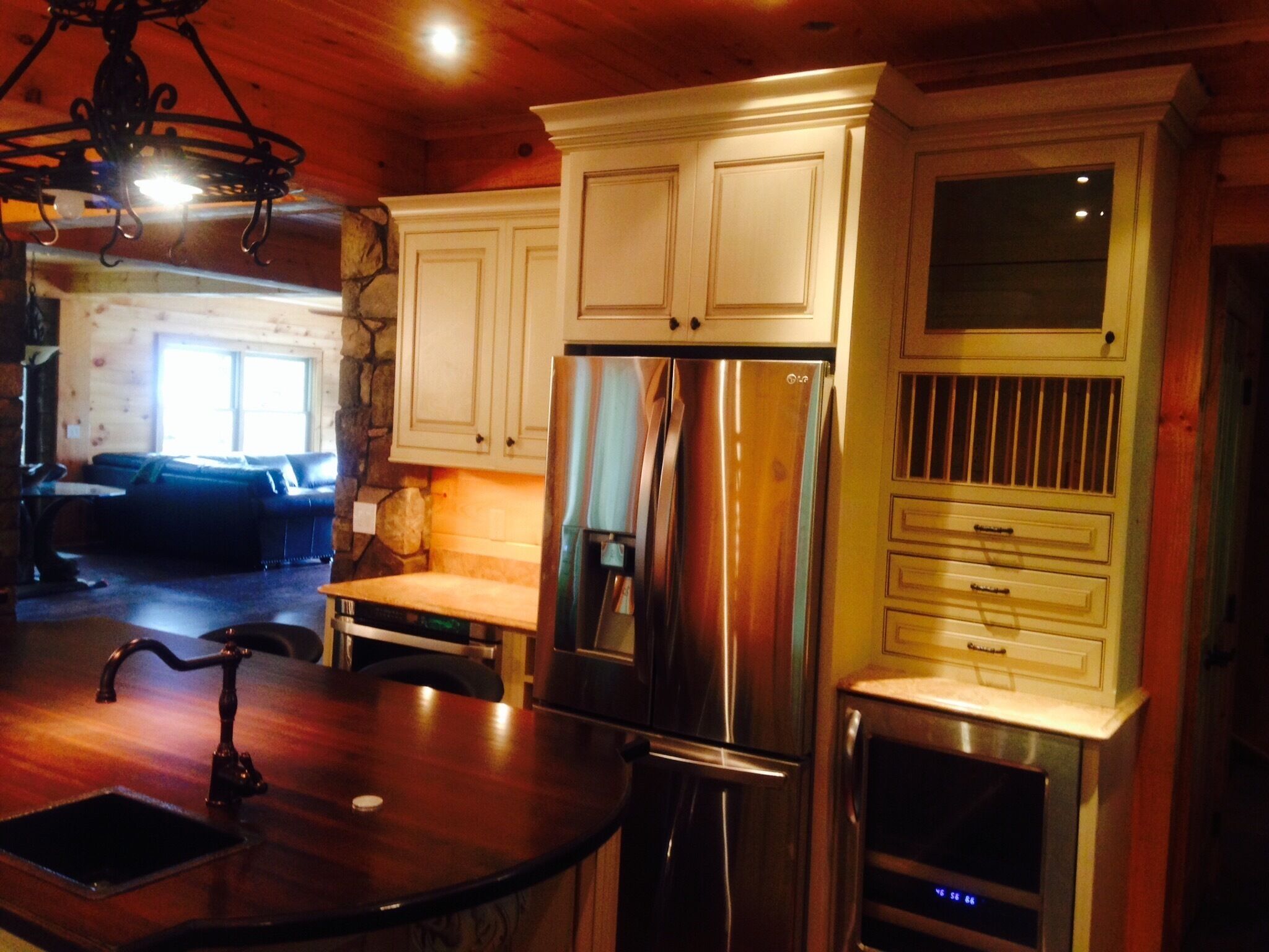 5BR/3.5BA NC Blue Ridge Mountain Luxury Cabin - Long Views & ADA Friendly