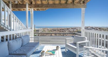 Beautiful Condo Just Steps to an Amazing Stroll on the Beach