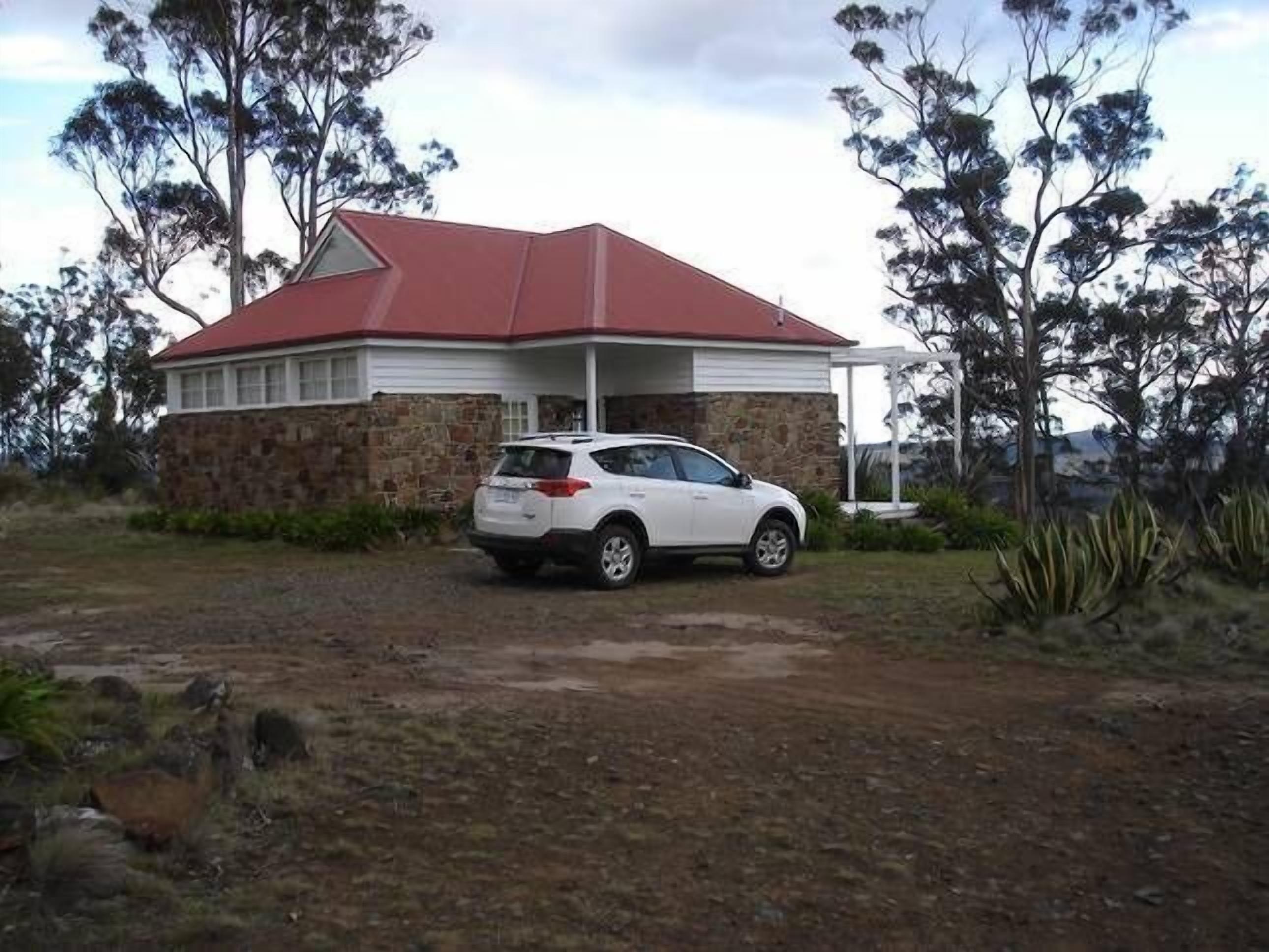 Annie's Cottage Orford — image 21