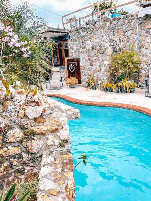 Pool - Beautiful 4 STAR property less than 5 min. from Sandy Beach. Brick pizza oven. (Rincon)