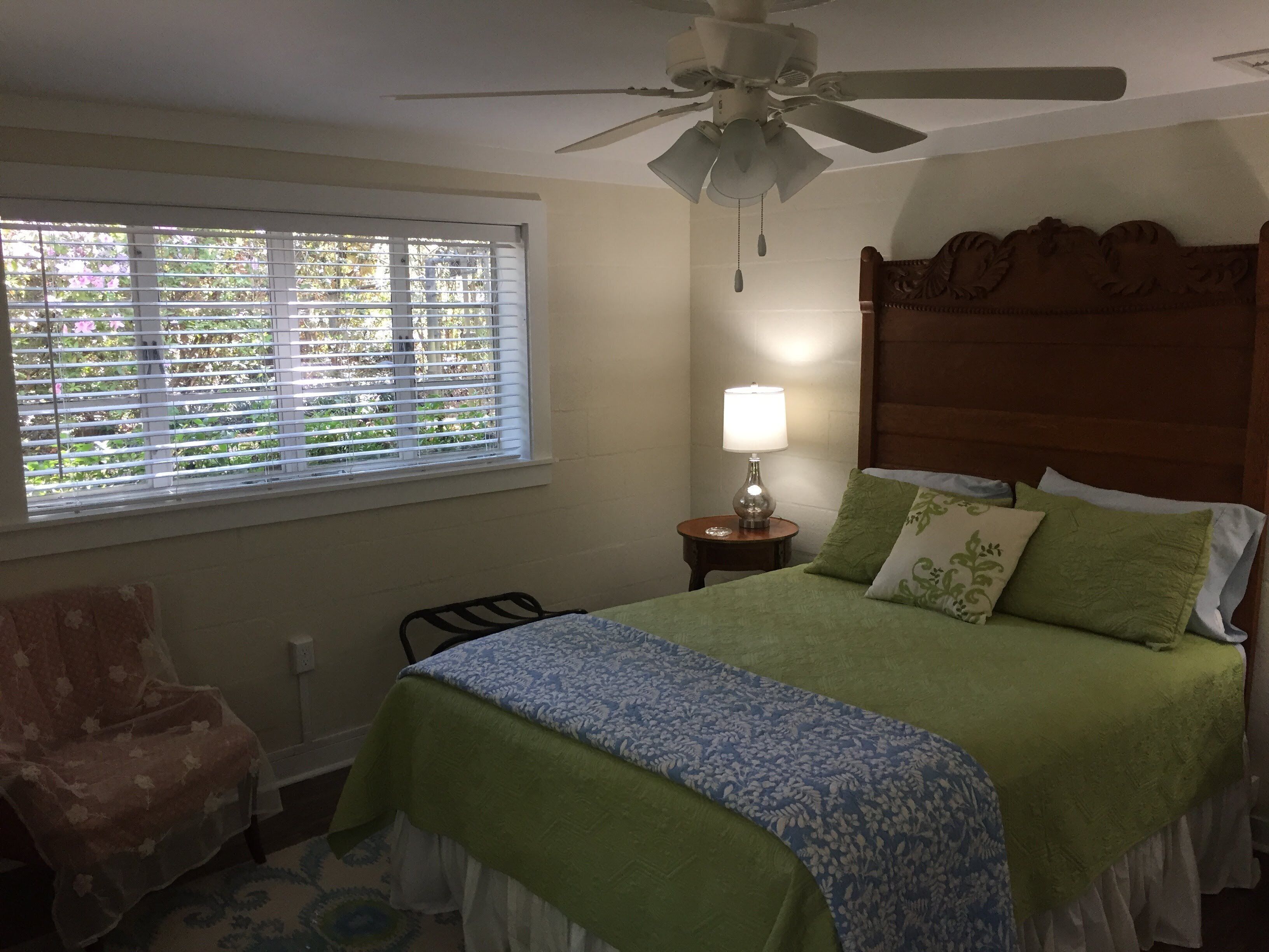 Private Garden Guest House with separate entrance near FSU, downtown and TMH