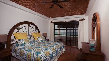 4 bedrooms, in-room safe, iron/ironing board, travel crib