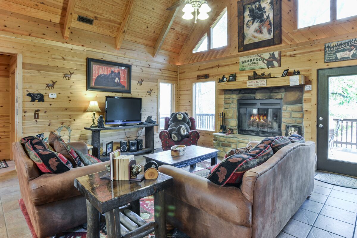 Stunning Lodge with a Wooded View