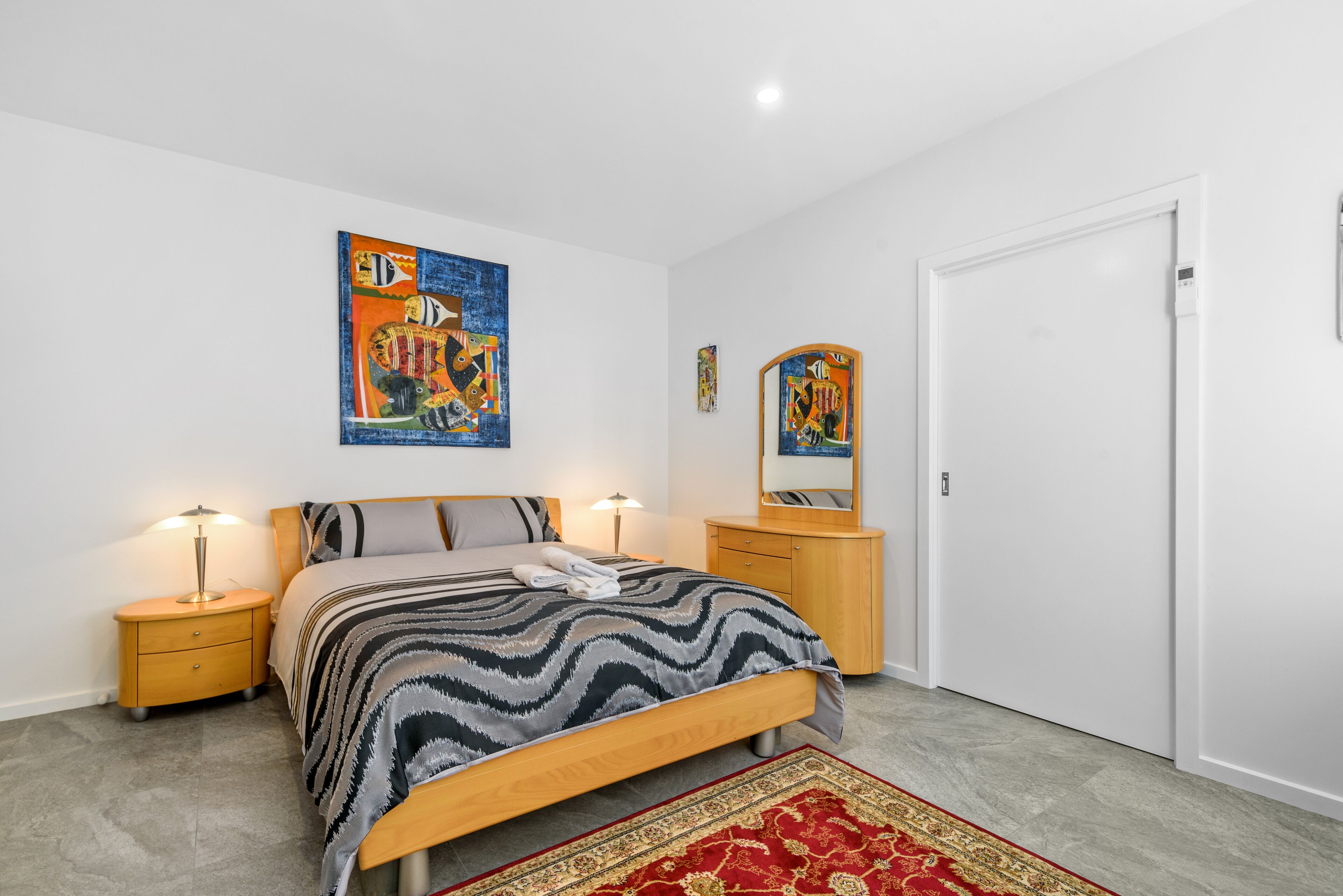 3 chambres, fer et planche à repasser, Wi-Fi gratuit, draps fournis