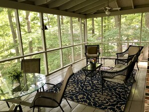 تناول الطعام