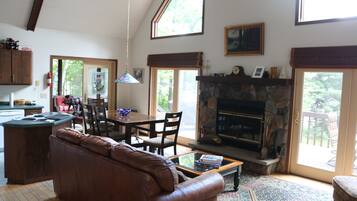 Smart TV, fireplace, video games, books