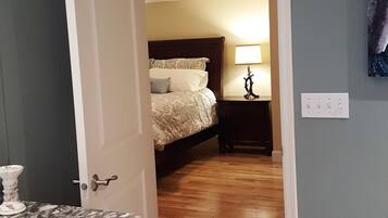 4 chambres, fer et planche à repasser, Wi-Fi gratuit, draps fournis