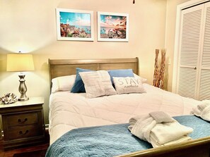 1 chambre, fer et planche à repasser, accès au Wi-Fi (inclus)