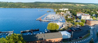Vakantiehuis Sea Glass - Wandelen naar Watkins Glen bezienswaardigheden