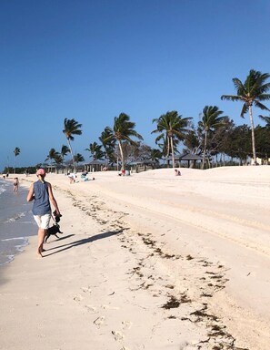 Sun-loungers, beach towels