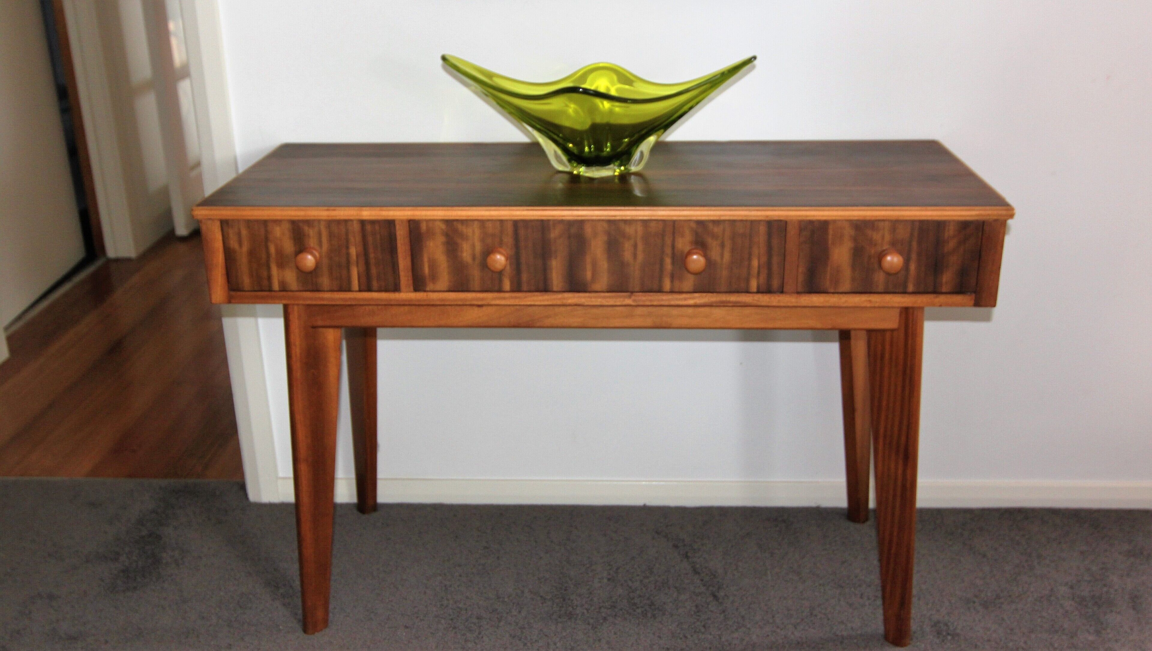 BAY OF FIRES VISTA Boutique Accommodation at Binalong Bay - indoor spa bath — image 17