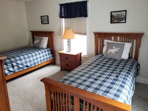 5 chambres, fer et planche à repasser, Wi-Fi gratuit, draps fournis
