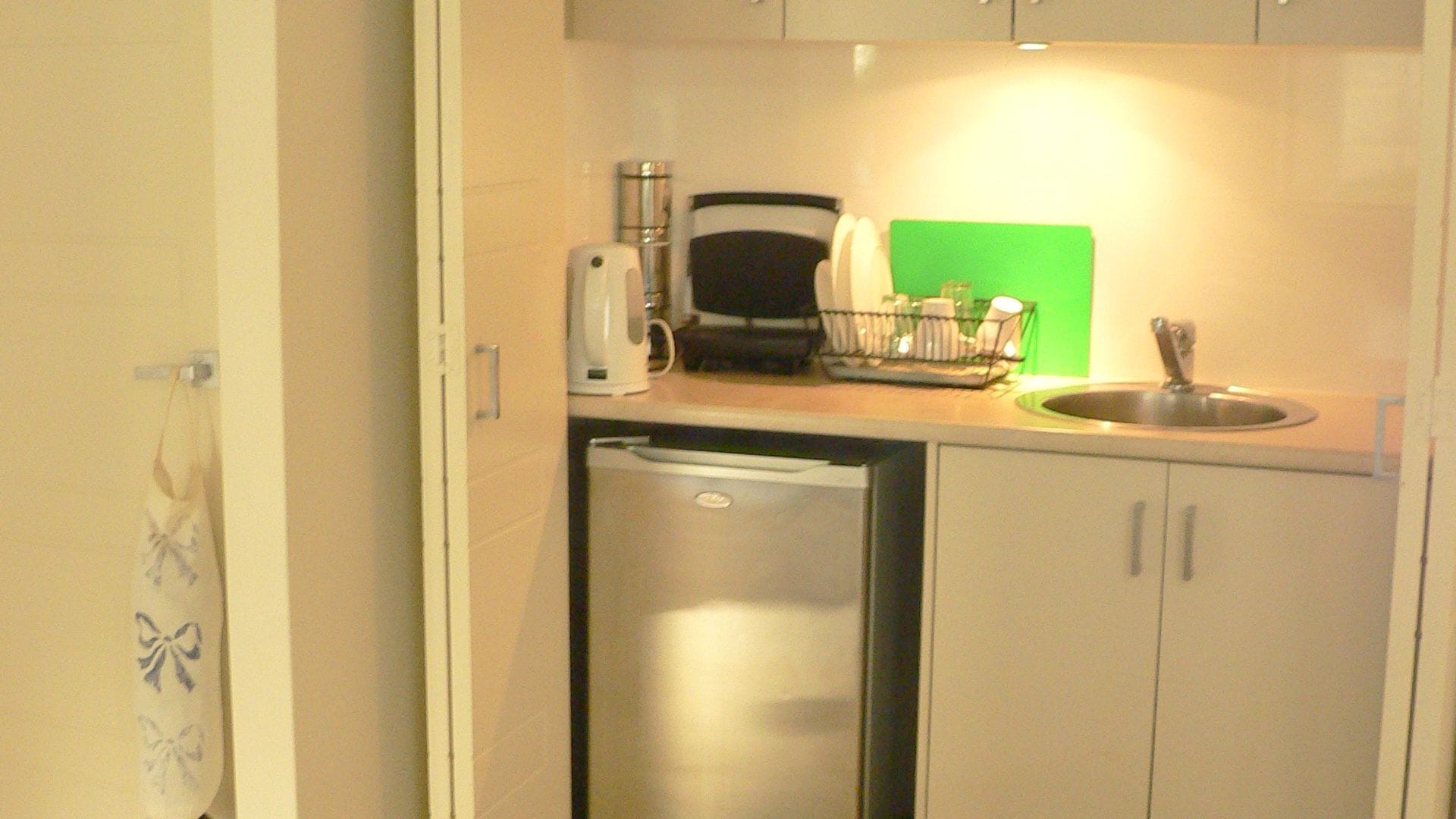 Sorrento Beach Retreat — image 16