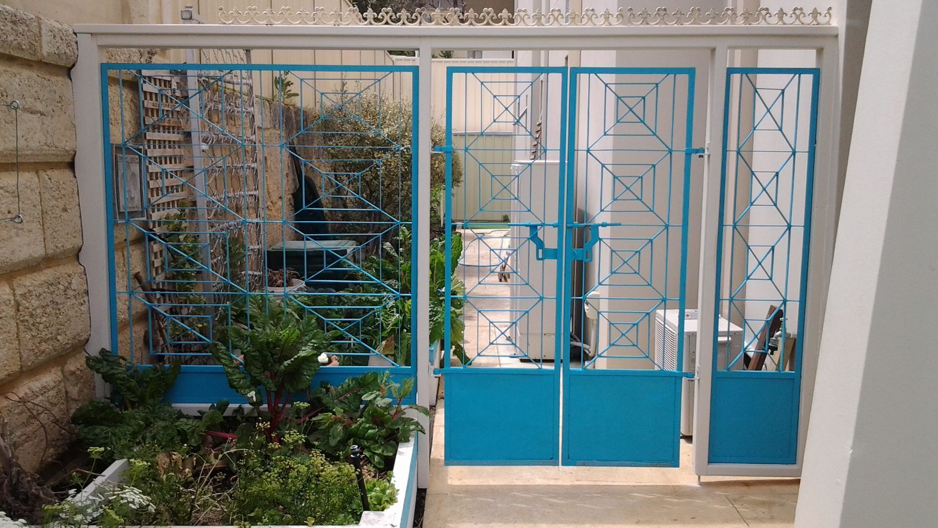 Sorrento Beach Retreat — image 3