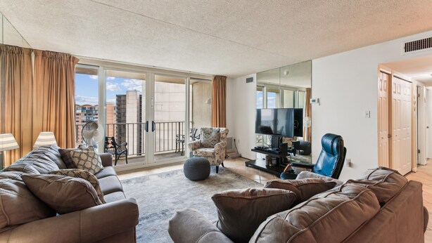 Unclassified image, 1 of 38, button - XPLORIE ACTIVITIES & LINENS INCLUDED*! ! QUAY 2BR/2BA Condo with Ocean & Bay Views! (Ocean City)