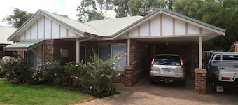 Seahaven Villa; Tucked in town - Acceso para sillas de ruedas