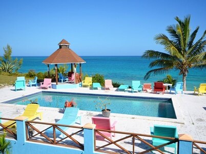 Beachfront Cottage with 50 Mile Ocean View and Pool Access