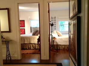 6 bedrooms, iron/ironing board, WiFi, bed sheets - Amorini House! Absolutely Beautiful With Pool And Olympic Size Volleyball Court (Union Pier)