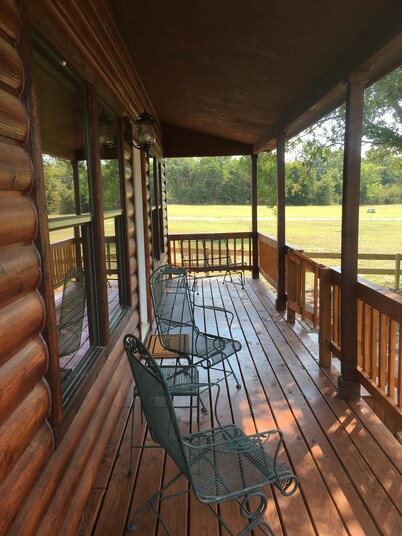 Cross Timbers Country Cabin