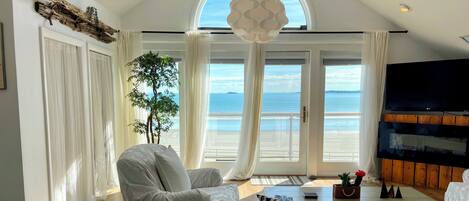 1 chambre, fer et planche à repasser, Wi-Fi gratuit, draps fournis