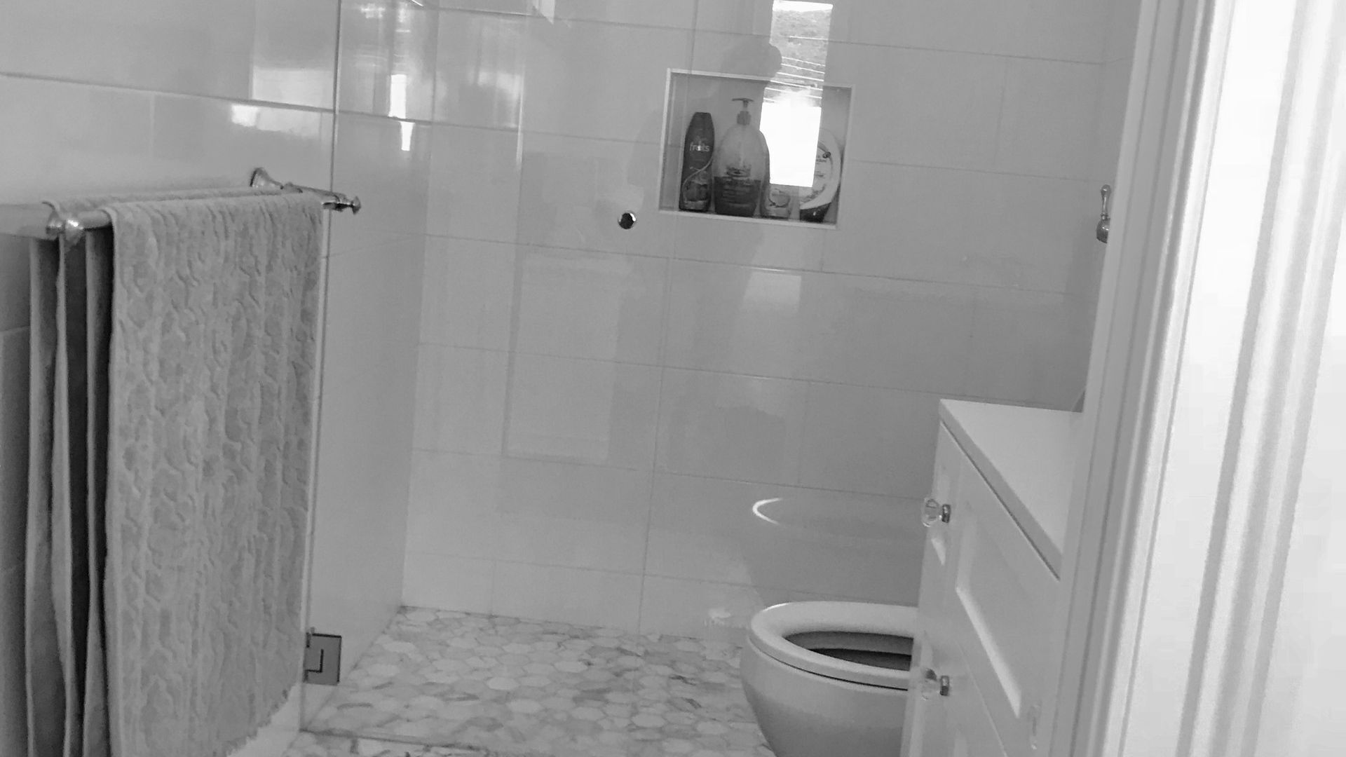 4 bedroom house 2 mins walk to manly beach — image 22