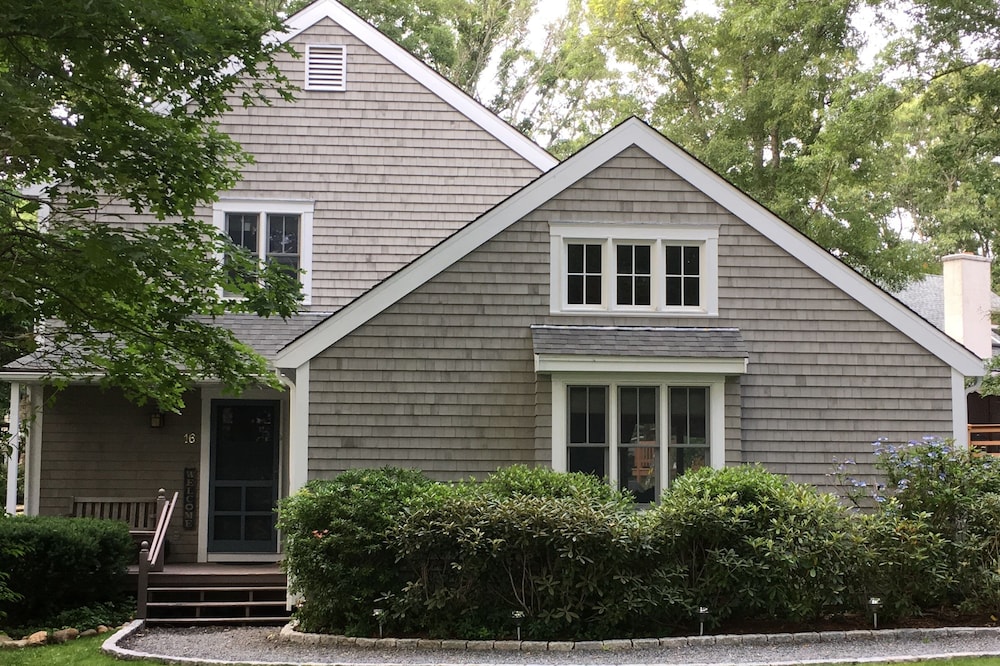 Peaceful Escape Beautiful Contemporary Perfect For Families Walk To Town
