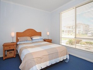 4 bedrooms, WiFi