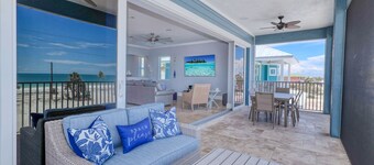 ~ Nytt 2017 ~ 5BED / 5BA w / 4 Master Bths, Game Rm, 2-160 "TV: er 90 dagars avbokning