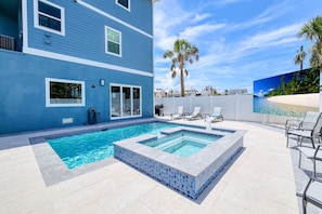 Outdoor pool, a heated pool