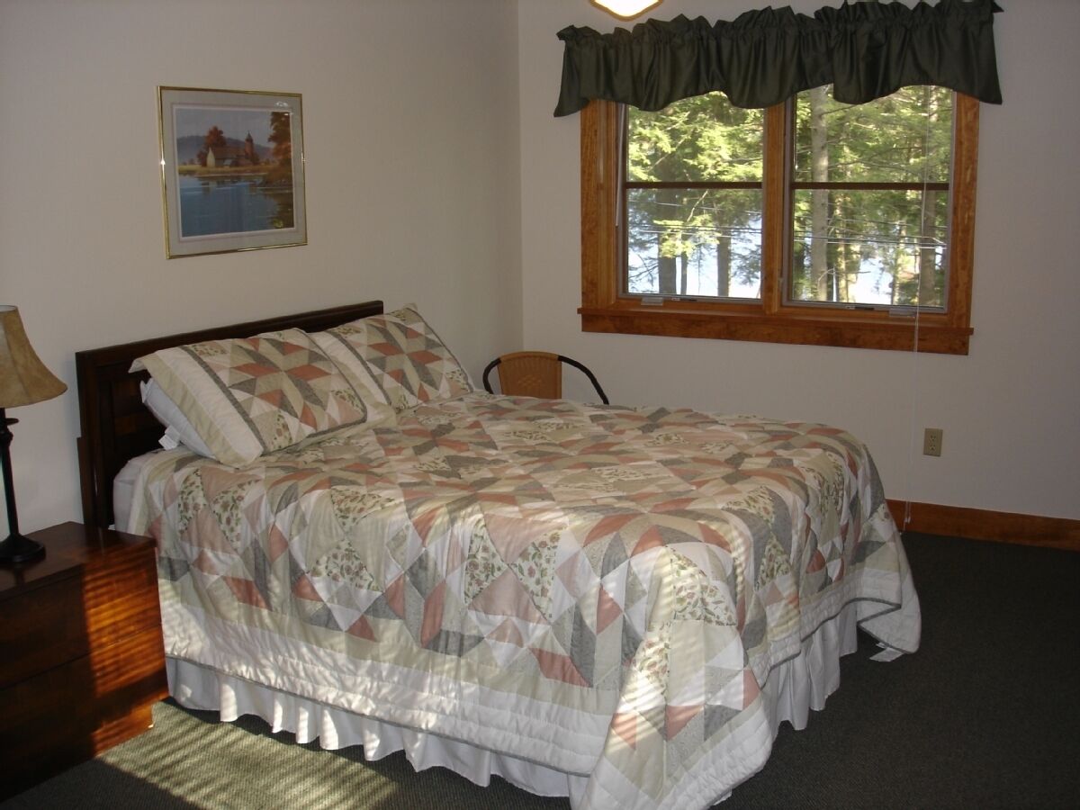 Lakeside House on Private Estate