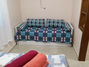3 quartos, ferros/tábuas de passar roupa, Wi-Fi de cortesia
