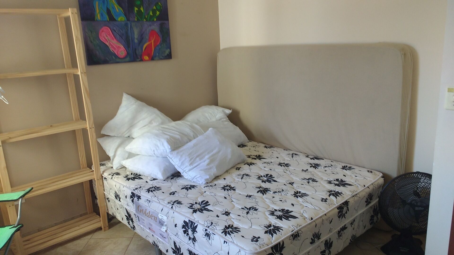 Apt. Martim de Sá, 2 bedr. up to 8 persons, swimming pool