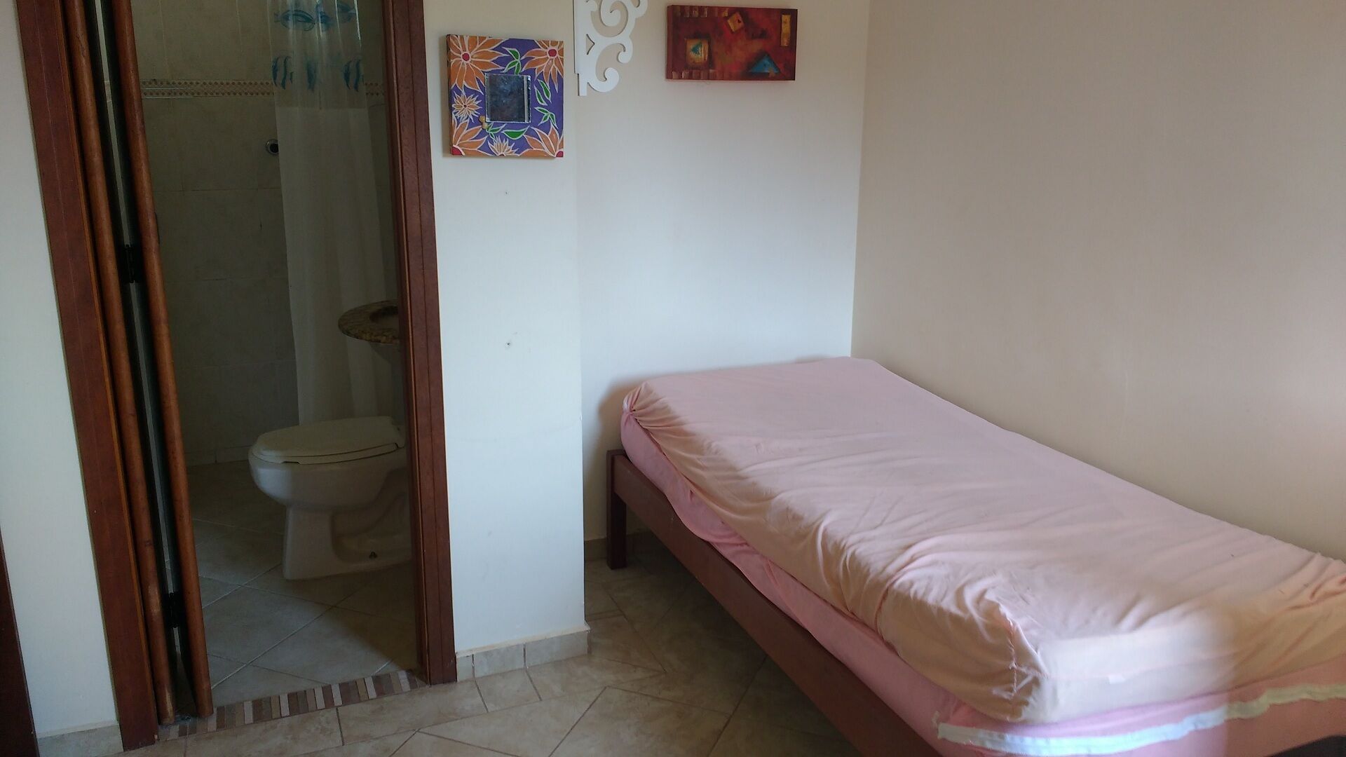 Apt. Martim de Sá, 2 bedr. up to 8 persons, swimming pool