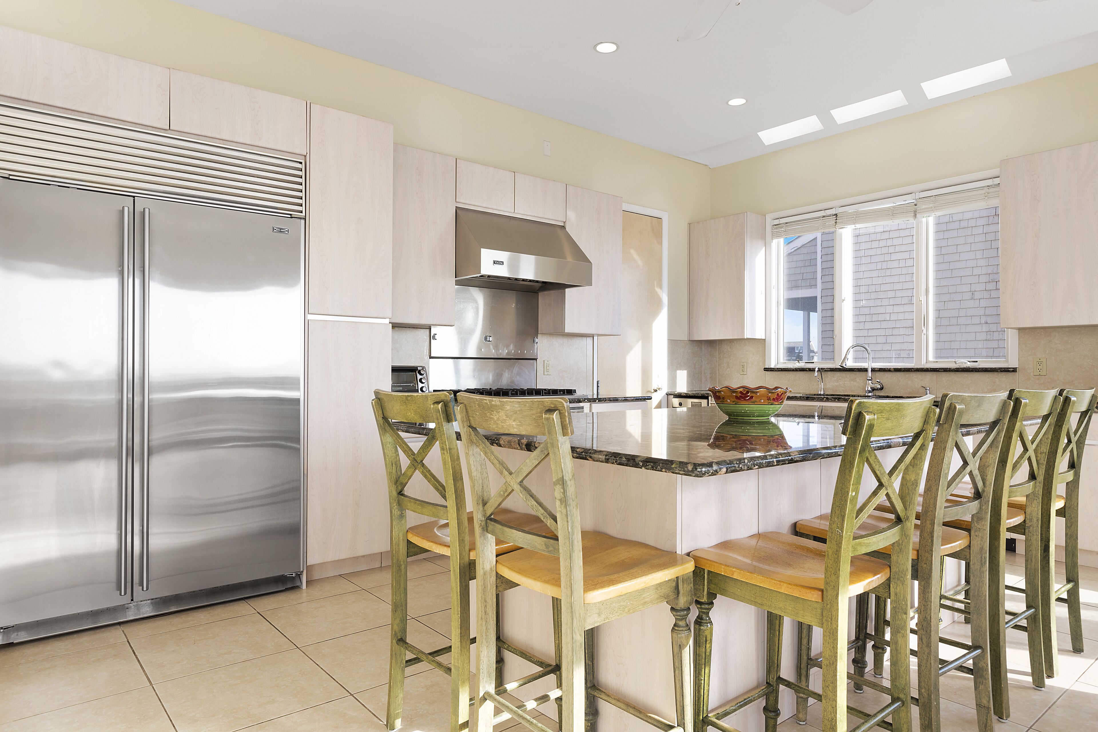 Oceanfront Beach House! Pool & Hot tub facing the Ocean- Contact today!