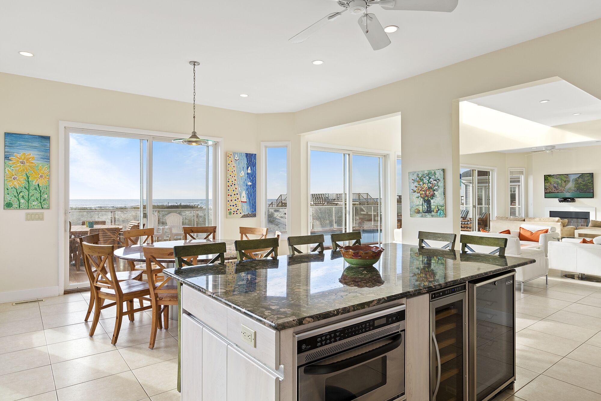 Oceanfront Beach House! Pool & Hot tub facing the Ocean- Contact today!