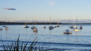 Marina - Large, fully equipped home with enclosed backyard. Perfect for families. (Callala Bay)