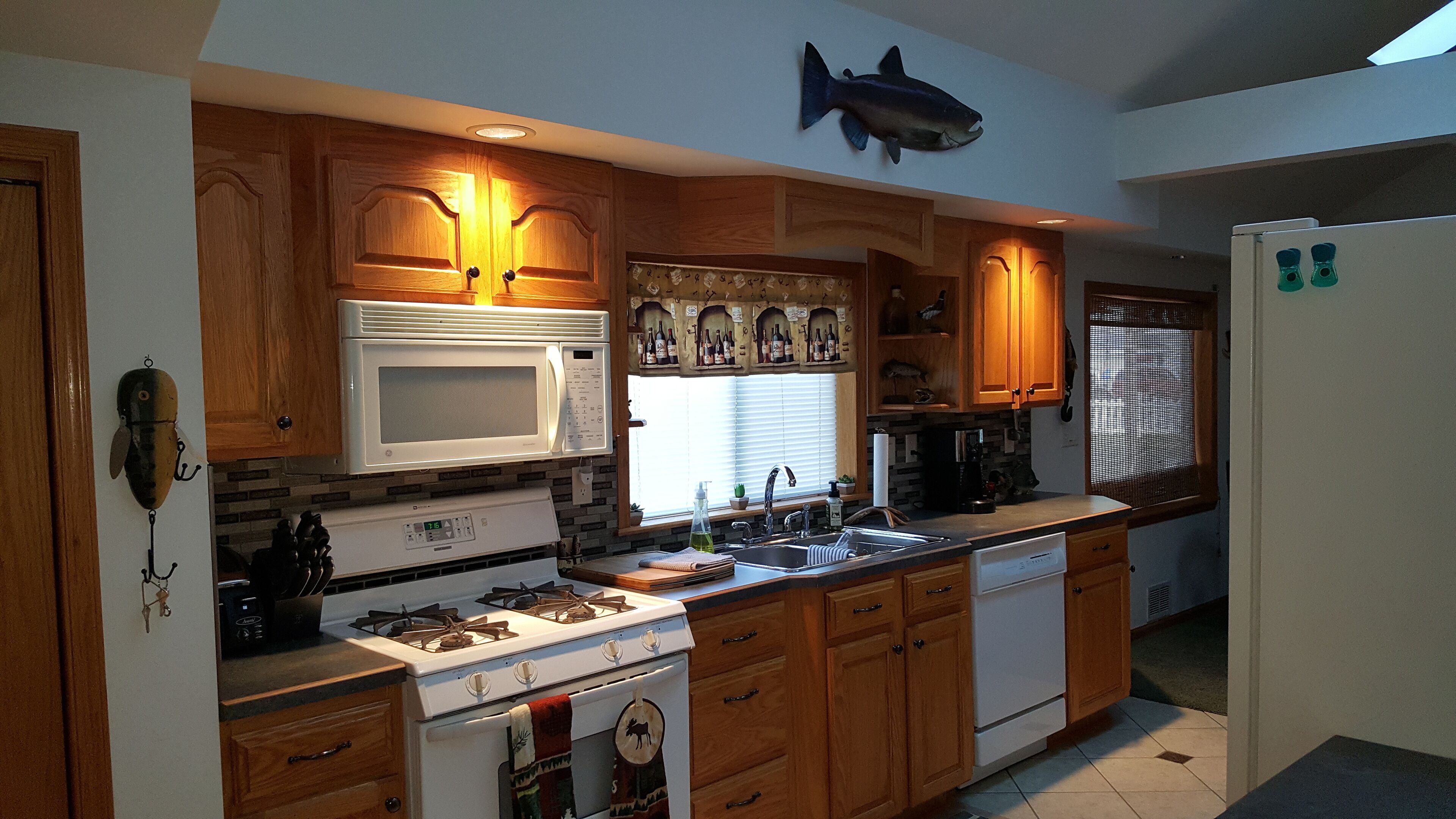 Charming 3 bedroom cottage between Croton & Hardy Dams with Dock available.