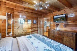 4 Schlafzimmer, Schreibtisch, Bügeleisen/Bügelbrett, kostenloses WLAN
