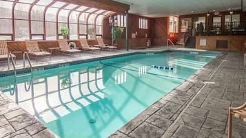 Piscine couverte, piscine extérieure