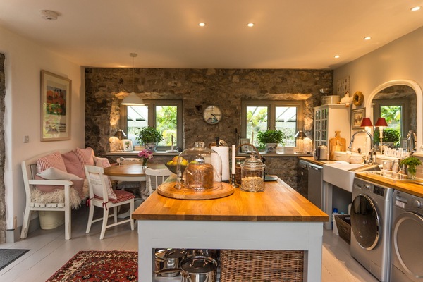 Kitchen Island