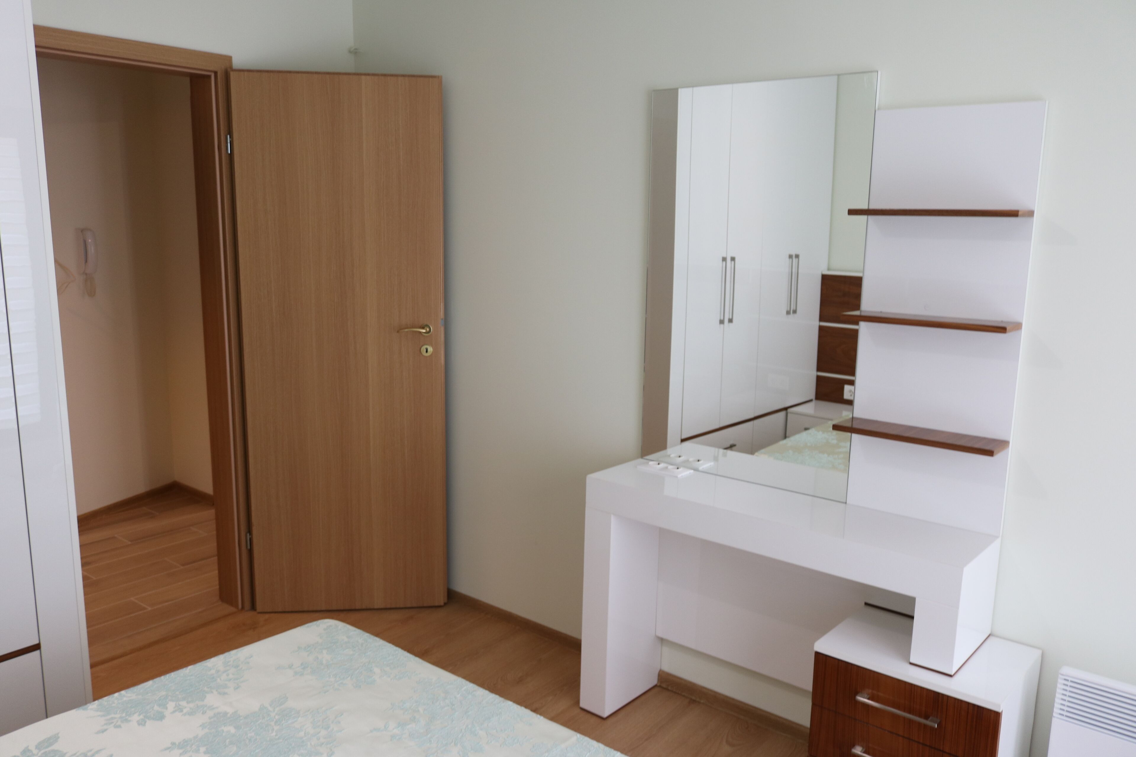 2 Schlafzimmer, Bügeleisen/Bügelbrett, WLAN