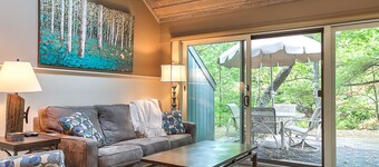 Glen Arbor Condo Crystal-joella kotona