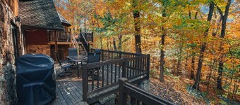 Ohio om efteråret er altid smukt!  Ugedage tilgængelig.  Indendørs opvarmet pool. 