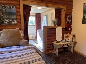2 Schlafzimmer, Schreibtisch, Bügeleisen/Bügelbrett, kostenloses WLAN