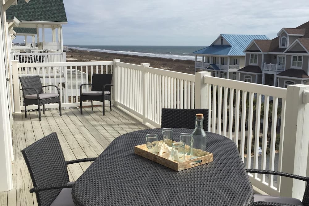 CottageVacations4u "Another Day at the Beach"-Ocean View- Pool Club-dog friendly