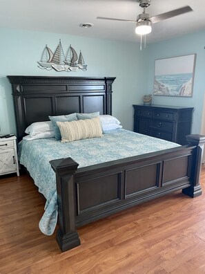4 Schlafzimmer, Bügeleisen/Bügelbrett, Reisekinderbett, kostenloses WLAN