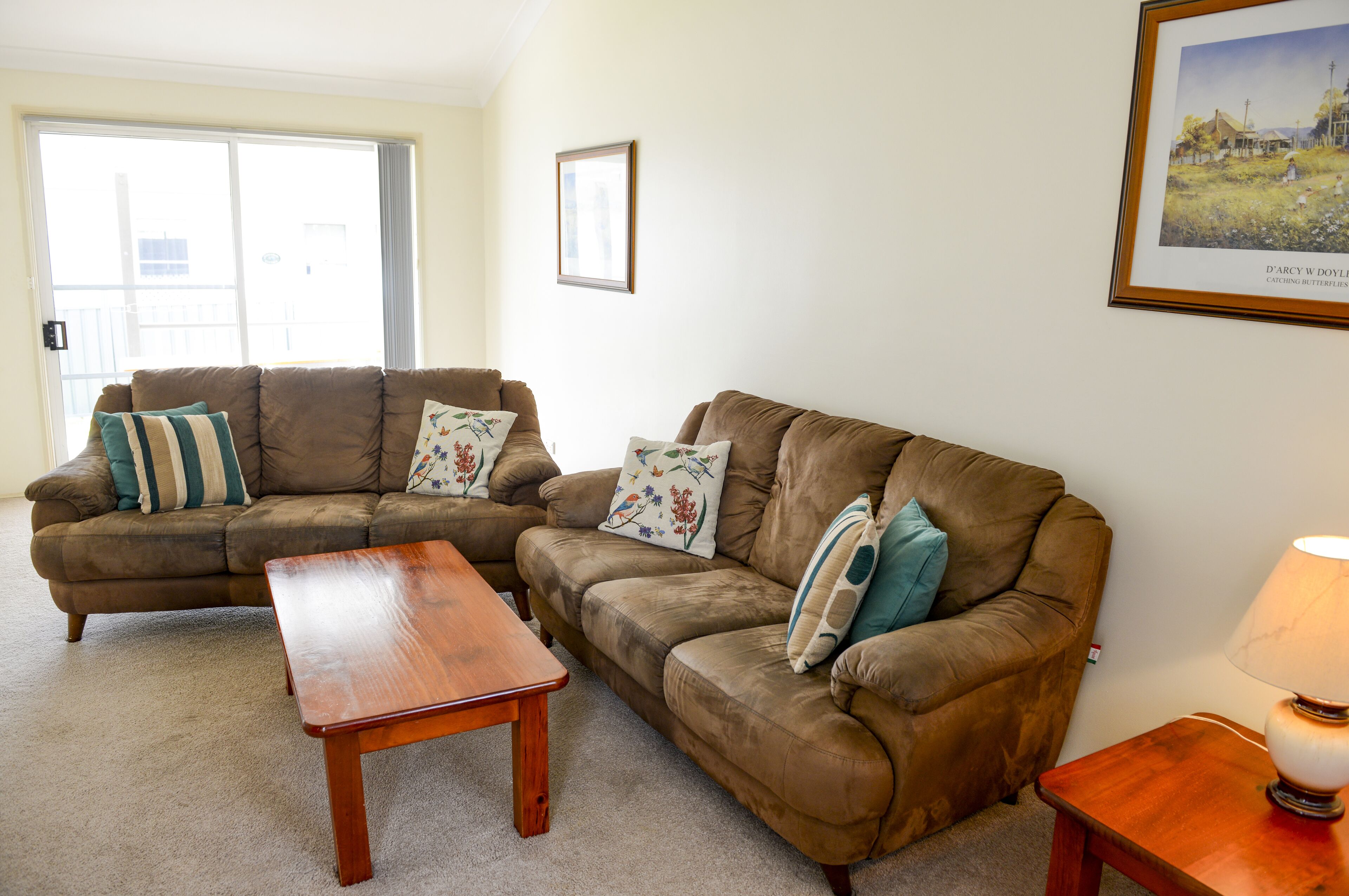 George St Cottage Berry in town free WIFI