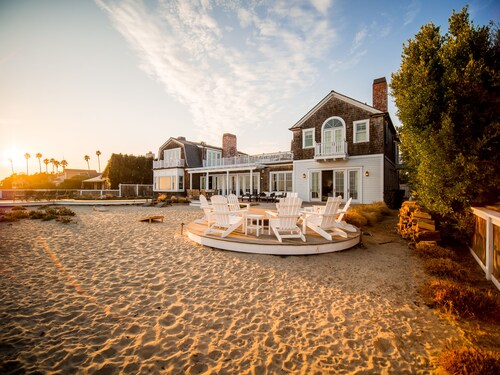 OCEANFRONT, POOL, PRIVATE BEACH ACCESS - 5 bed 7 bath - Santa Barbara | Vrbo