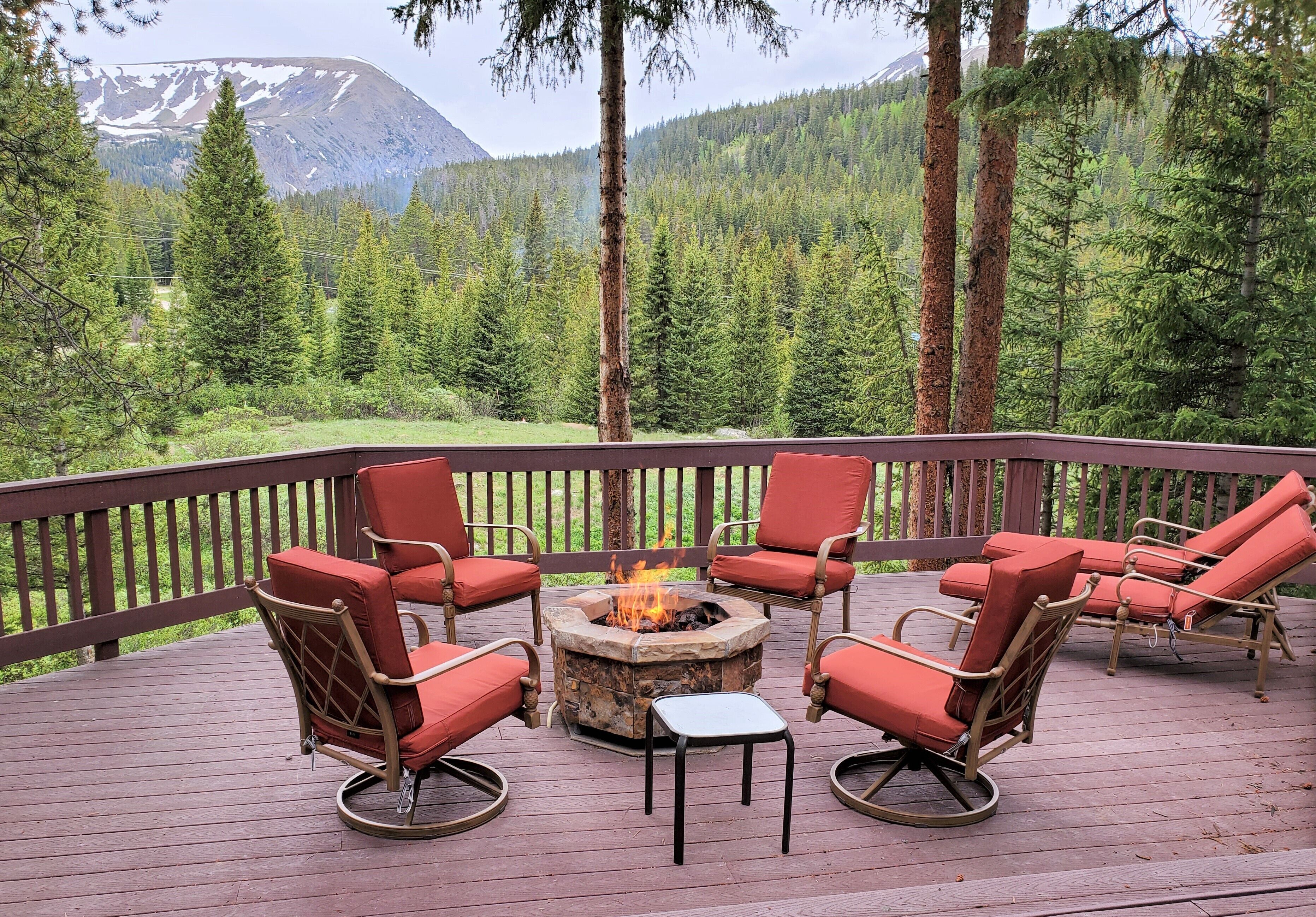 Enjoy The Illusion Of Seclusion! Amazing Deck View; Spacious and Pet-Friendly