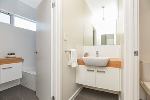 Bathtub, hair dryer